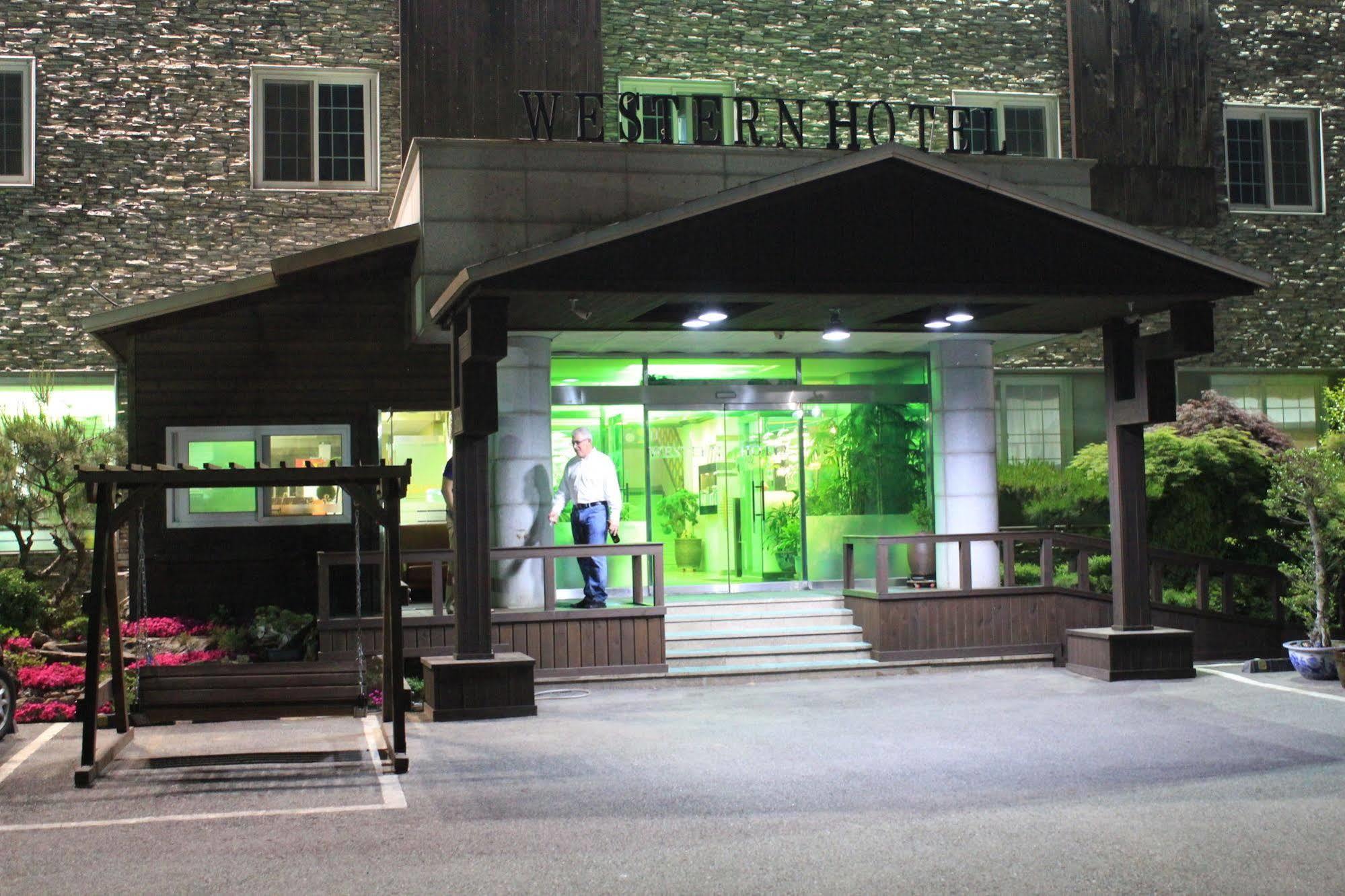 Gunsan Western Hotel Eksteriør bilde